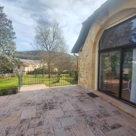 Villa La Grange De Lili Figeac Exterior foto
