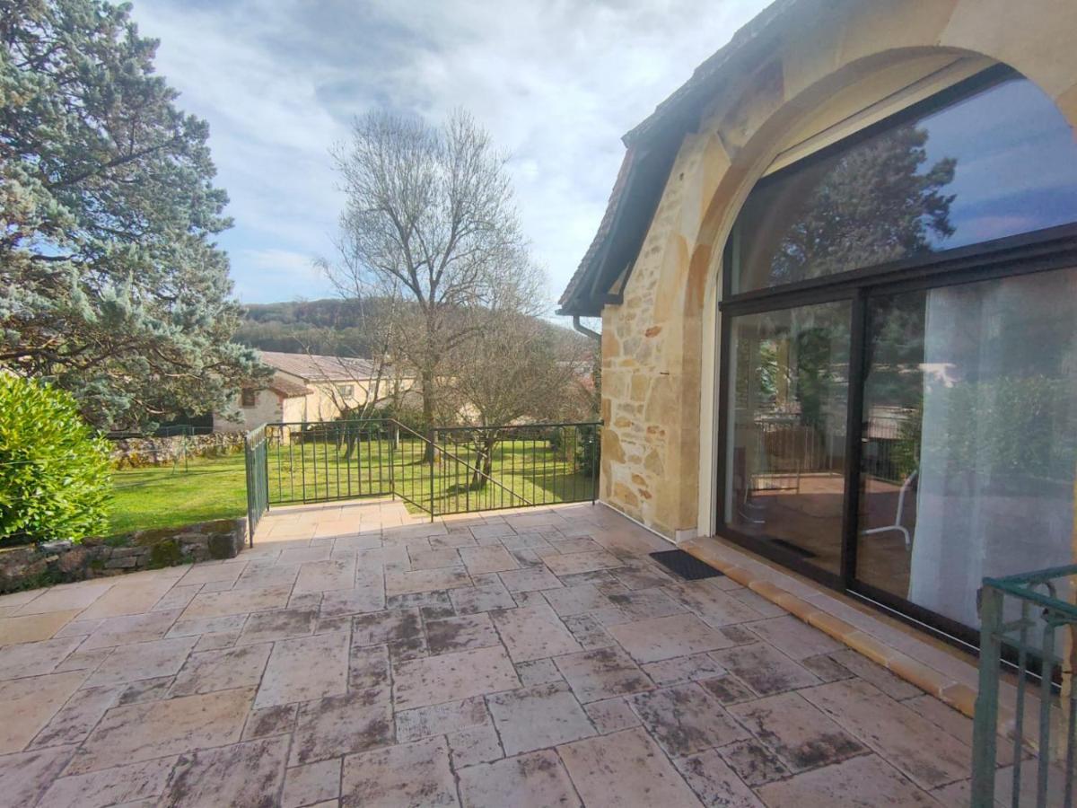 Villa La Grange De Lili Figeac Exterior foto